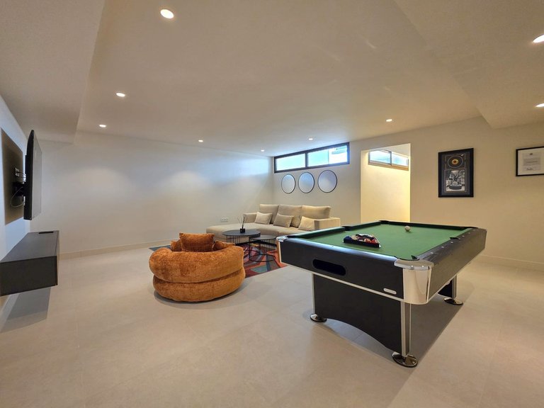 Town House for Sale in New Golden Mile, Malaga 8