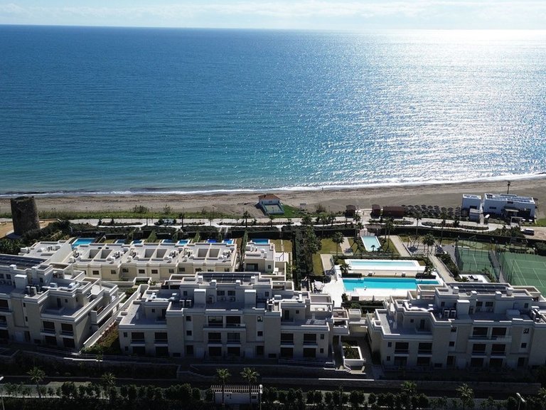 Town House for Sale in New Golden Mile, Malaga 9