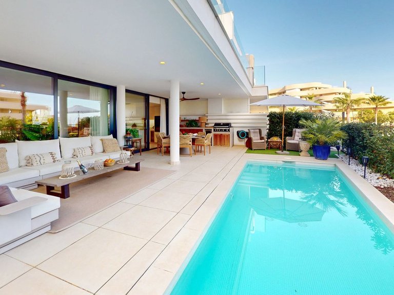 Apartment for Sale in Fuengirola, Malaga 1