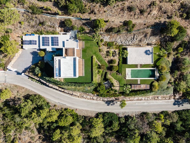 Villa for Sale in El Madroñal, Malaga 1