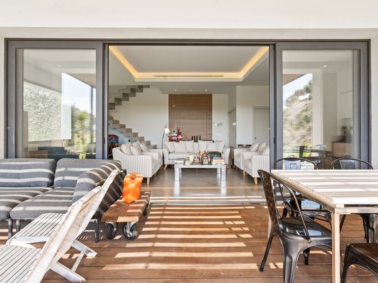 Villa for Sale in El Madroñal, Malaga 12