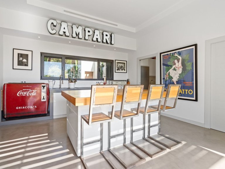Villa for Sale in El Madroñal, Malaga 31