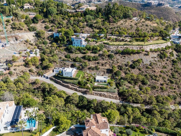 Villa for Sale in El Madroñal, Malaga 51