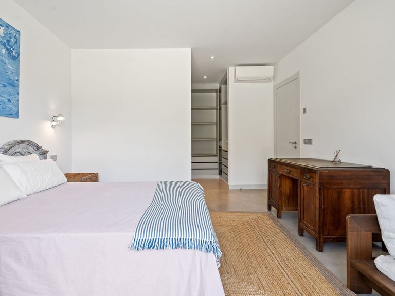 Villa for Sale in El Madroñal, Malaga 52