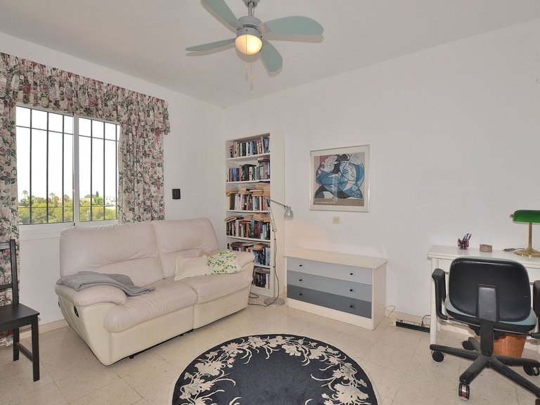 Villa for Sale in Benalmadena Costa, Malaga 36