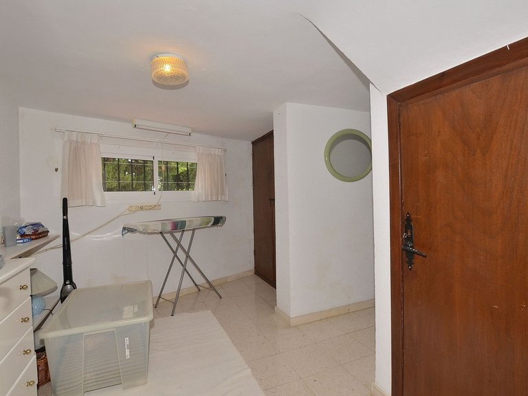 Villa for Sale in Benalmadena Costa, Malaga 37
