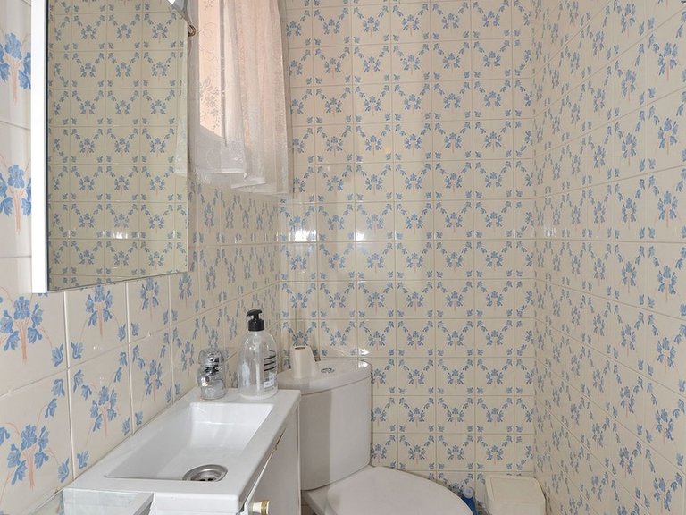 Villa for Sale in Benalmadena Costa, Malaga 38