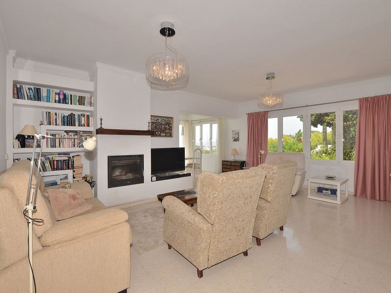 Villa for Sale in Benalmadena Costa, Malaga 7