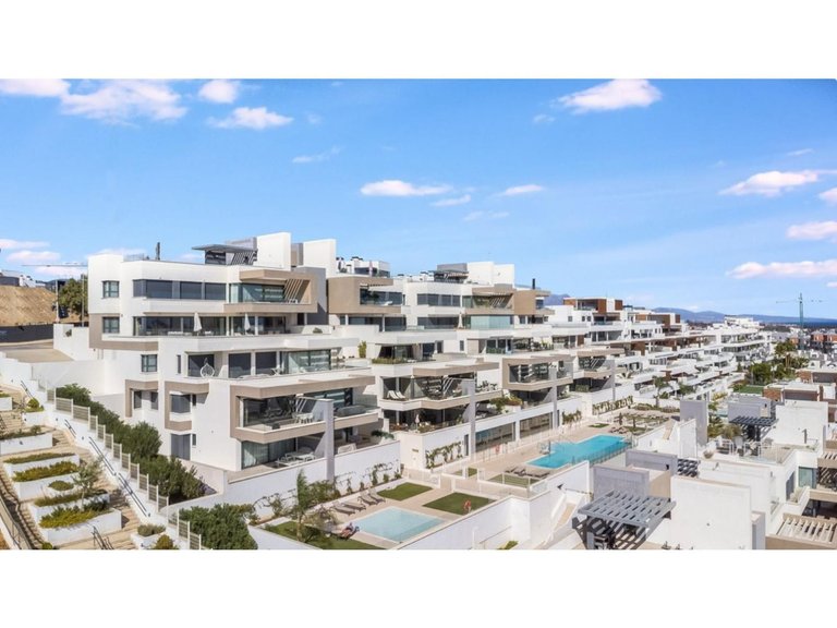Apartment for Sale in Estepona, Malaga 35