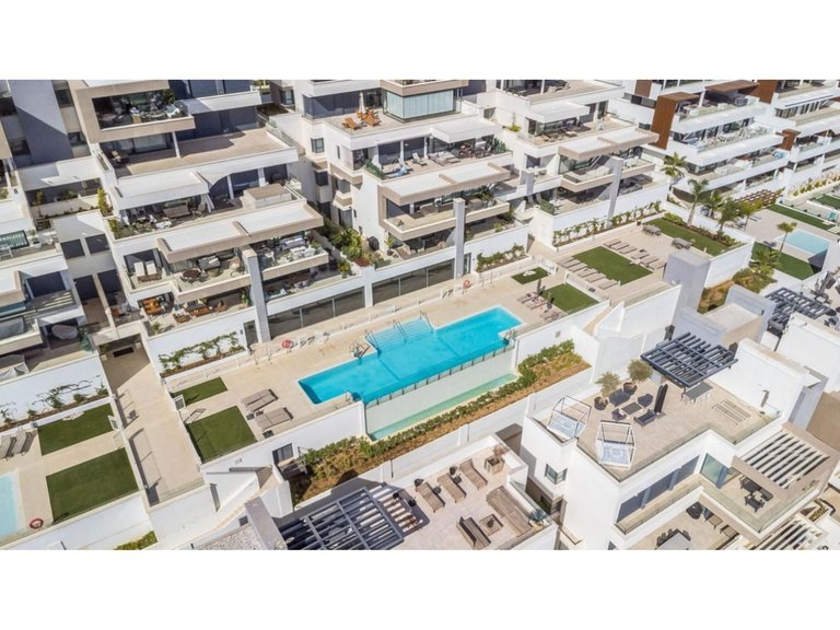 Apartment for Sale in Estepona, Malaga 36
