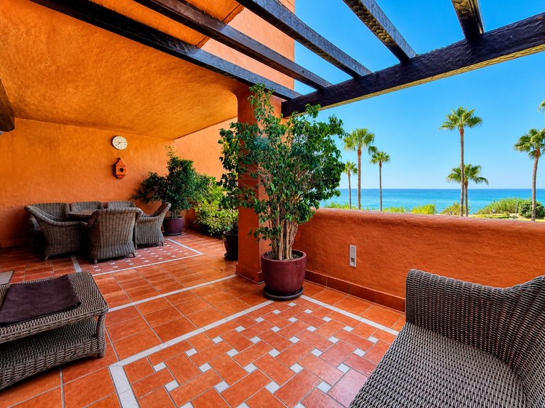Apartment for Sale in Estepona, Malaga 1