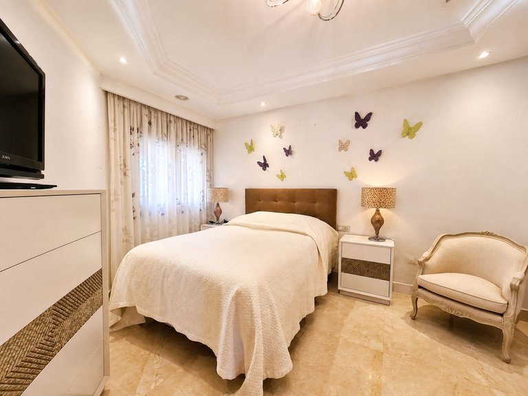 Apartment for Sale in Estepona, Malaga 7