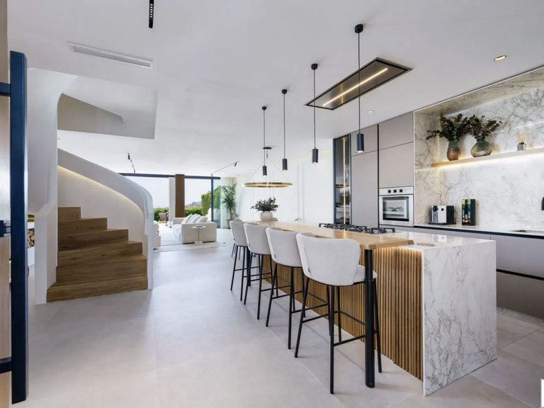Apartment for Sale in Costa del Sol, La Quinta, Malaga 10
