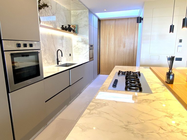 Apartment for Sale in Costa del Sol, La Quinta, Malaga 15