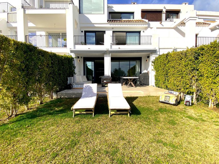 Apartment for Sale in Costa del Sol, La Quinta, Malaga 20
