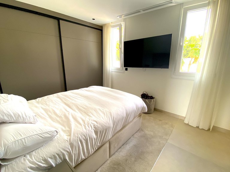 Apartment for Sale in Costa del Sol, La Quinta, Malaga 40