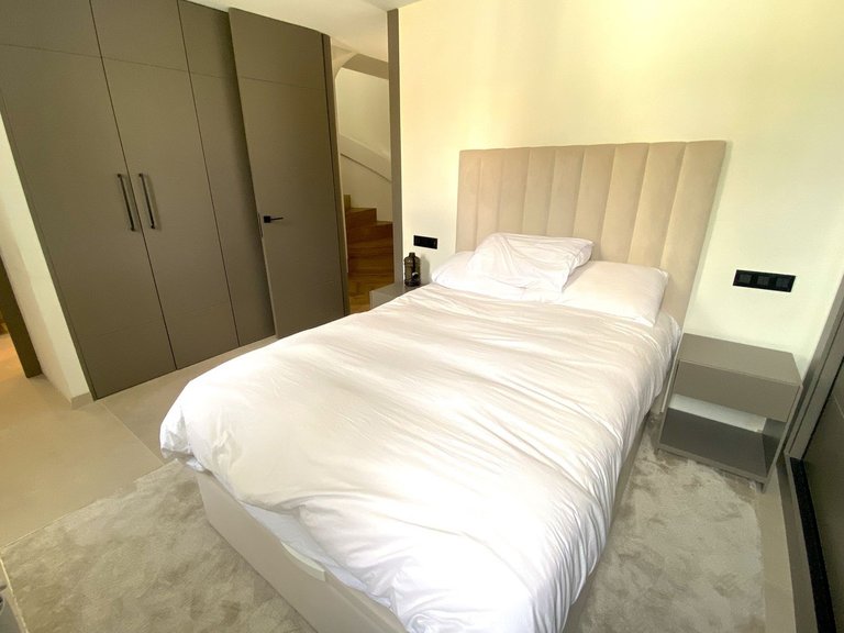 Apartment for Sale in Costa del Sol, La Quinta, Malaga 41