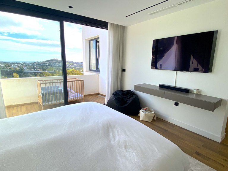Apartment for Sale in Costa del Sol, La Quinta, Malaga 45