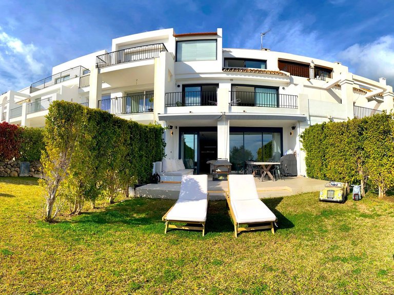 Apartment for Sale in Costa del Sol, La Quinta, Malaga 54