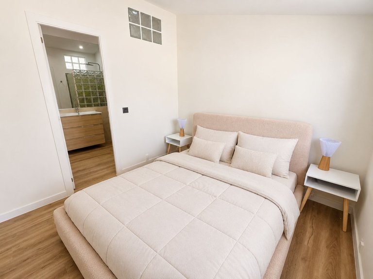 Apartment for Sale in The Golden Mile, Malaga 4
