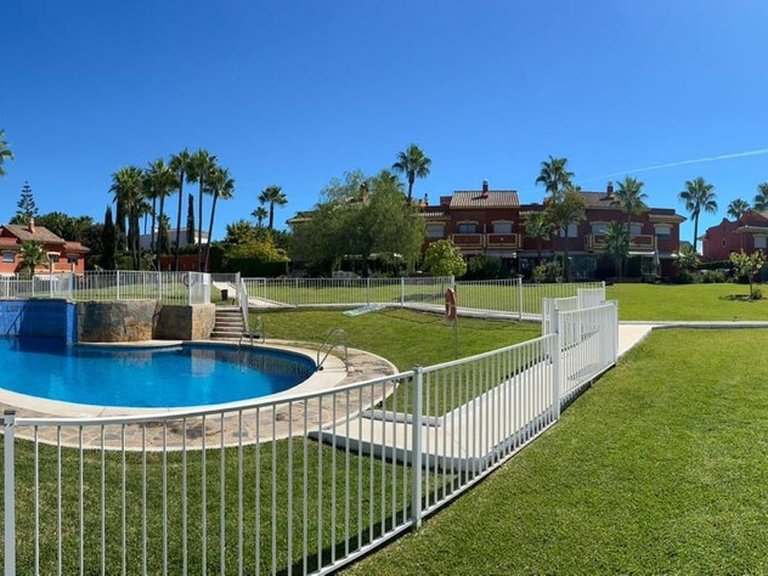 Villa for Sale in Benahavís, Malaga 16