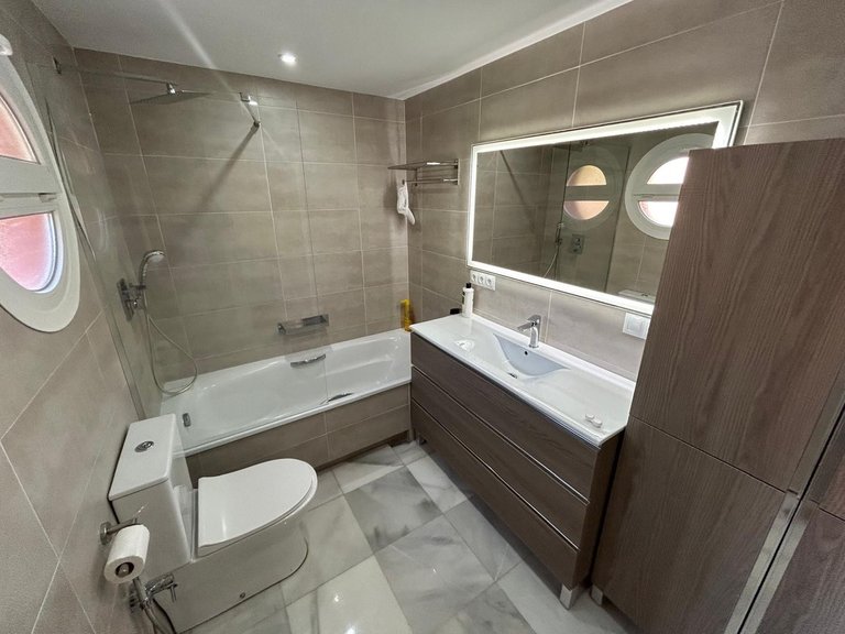 Villa for Sale in Benahavís, Malaga 4