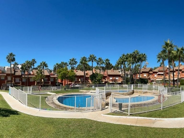 Villa for Sale in Benahavís, Malaga 47