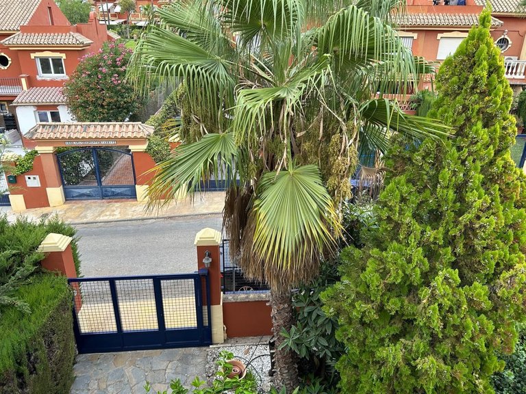 Villa for Sale in Benahavís, Malaga 51