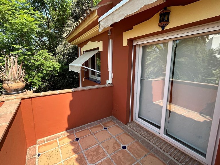Villa for Sale in Benahavís, Malaga 52