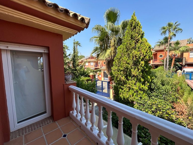 Villa for Sale in Benahavís, Malaga 53