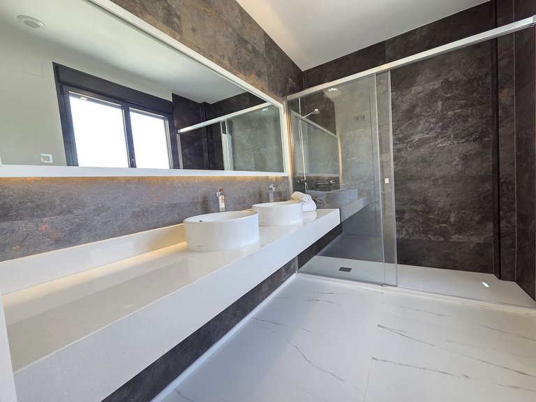 Apartment for Sale in Estepona, Malaga 32