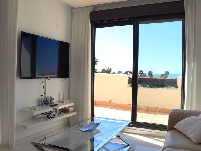Villa for Sale in Estepona, Malaga 2
