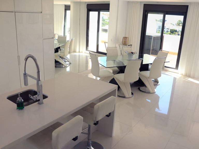 Villa for Sale in Estepona, Malaga 4