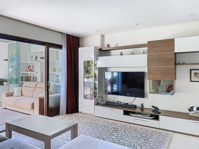 Apartment for Sale in Estepona, Malaga 11