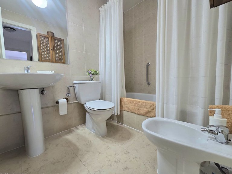Apartment for Sale in Fuengirola, Malaga 20