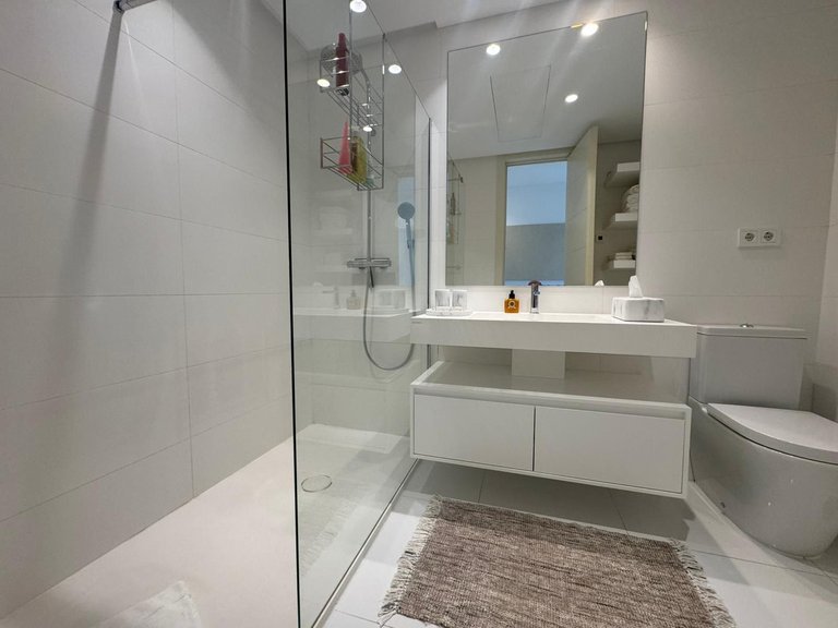 Apartment for Sale in Benahavís, Malaga 11
