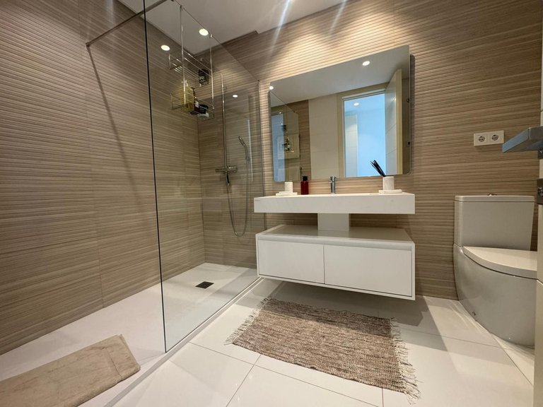 Apartment for Sale in Benahavís, Malaga 13