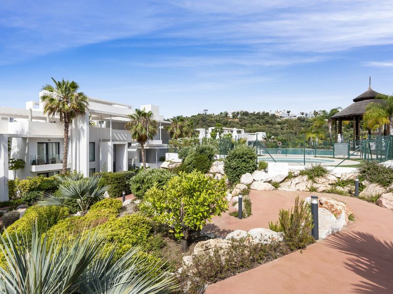 Apartment for Sale in Benahavís, Malaga 42