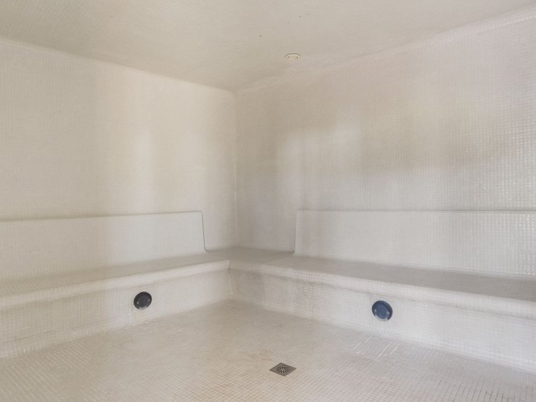 Apartment for Sale in Benahavís, Malaga 46