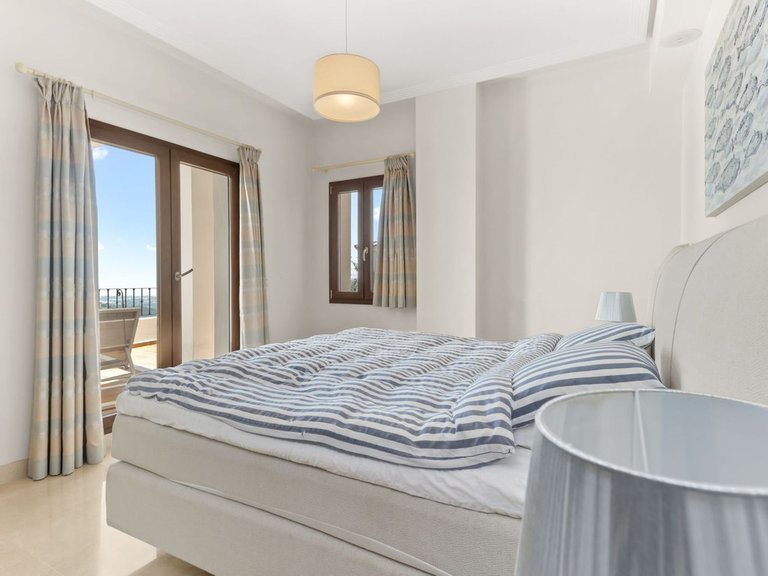 Villa for Sale in Benahavís, Malaga 19