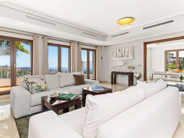 Villa for Sale in Benahavís, Malaga 8