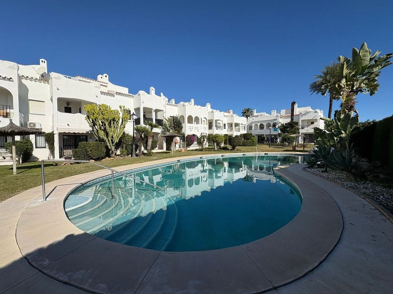 Villa for Sale in Bel Air, Malaga 28