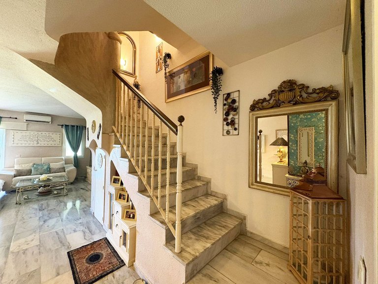 Villa for Sale in Bel Air, Malaga 8