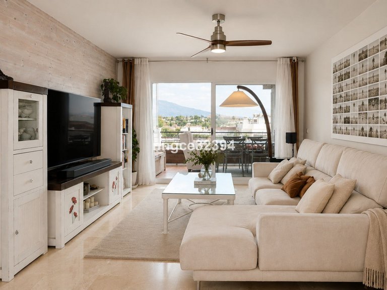 Apartment for Sale in San Pedro De Alcántara, Malaga 11