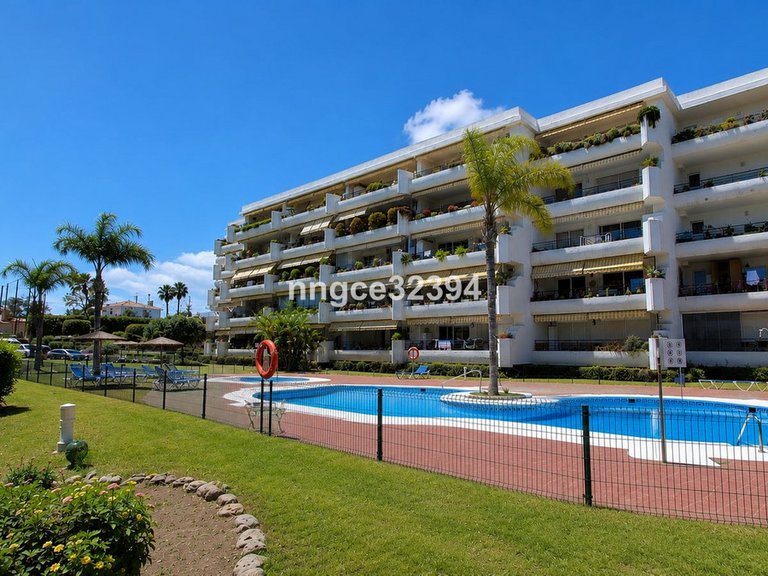 Apartment for Sale in San Pedro De Alcántara, Malaga 17