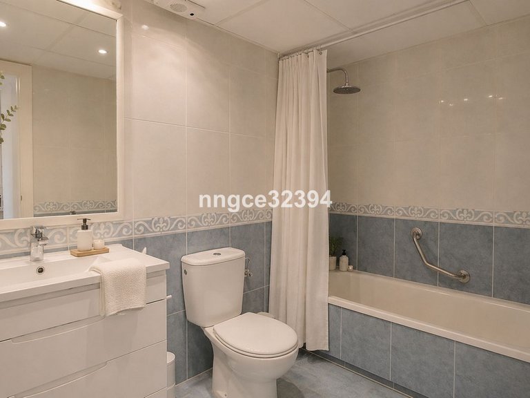 Apartment for Sale in San Pedro De Alcántara, Malaga 20