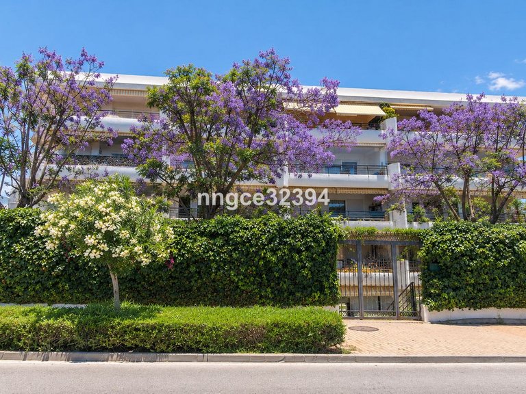 Apartment for Sale in San Pedro De Alcántara, Malaga 25