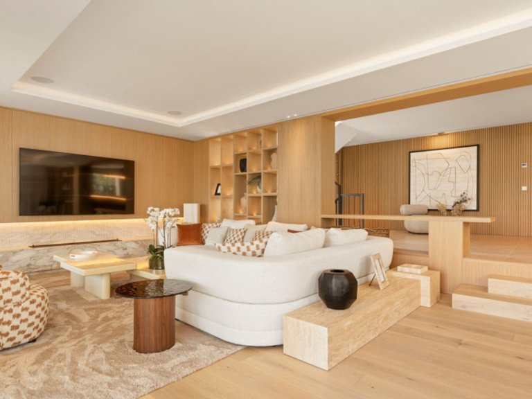 Villa for Sale in Marbella, Malaga 3