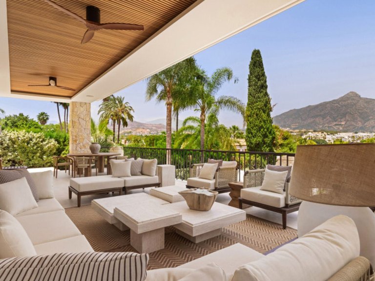 Villa for Sale in Marbella, Malaga 5