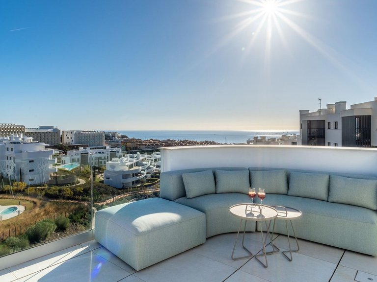 Apartment for Sale in Fuengirola, Malaga 5